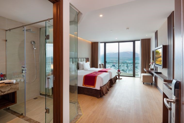 Deluxe Balcony City View